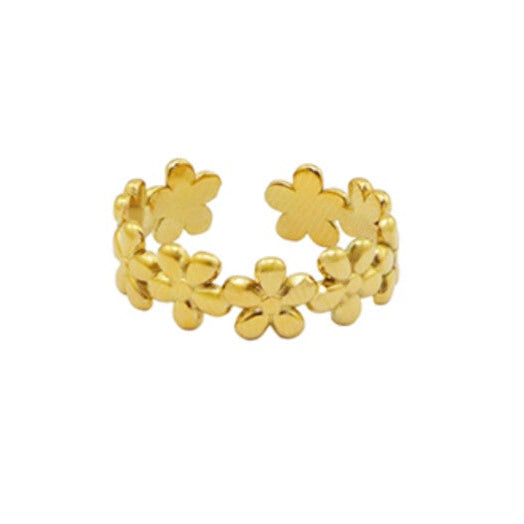 Claire ring